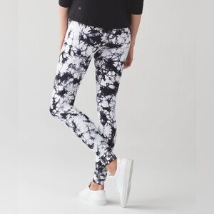 NWOT! Lululemon Wunder Under Pant Hi-Rise Shibori White Black Marble Leggings 8